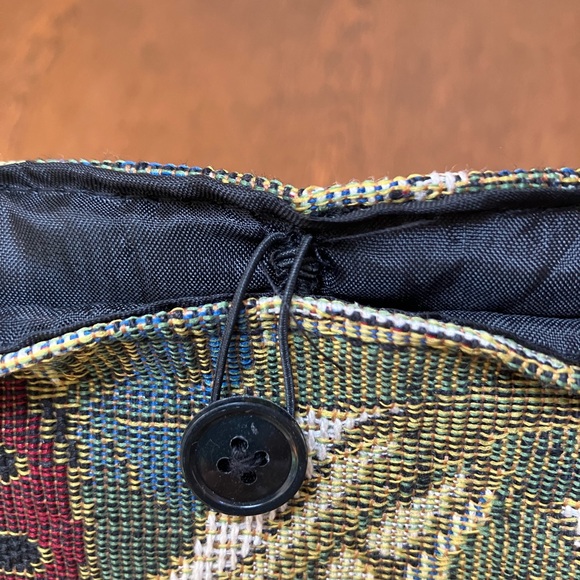 Selling as a set, two lined never-used mini bags each 8” x 11.5” x 5” purse/bag. - Picture 5 of 8